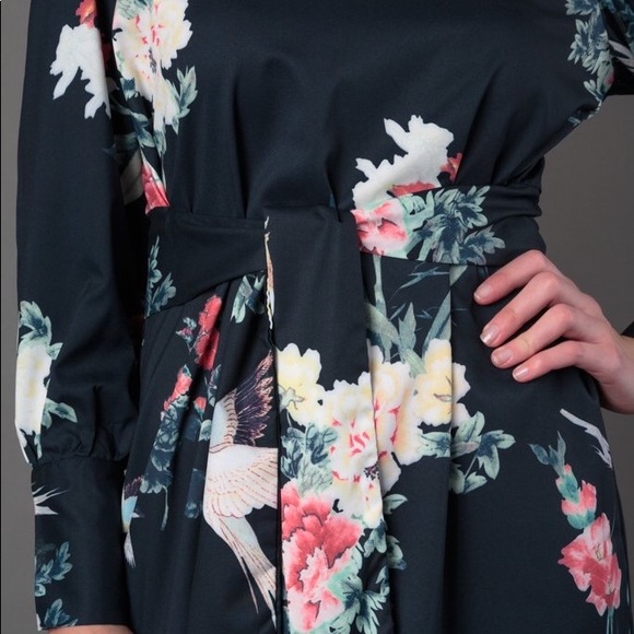 Kimono style wrap dress - Picture 3 of 3